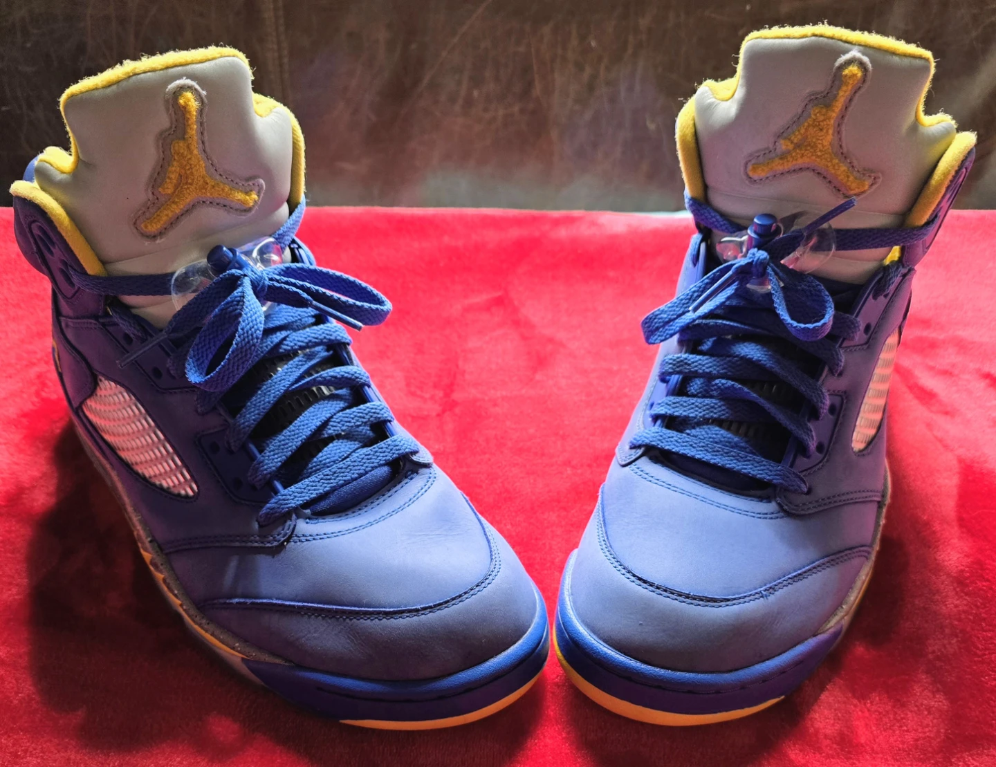 Air jordan retro jsp laney varsity royal - photo 2