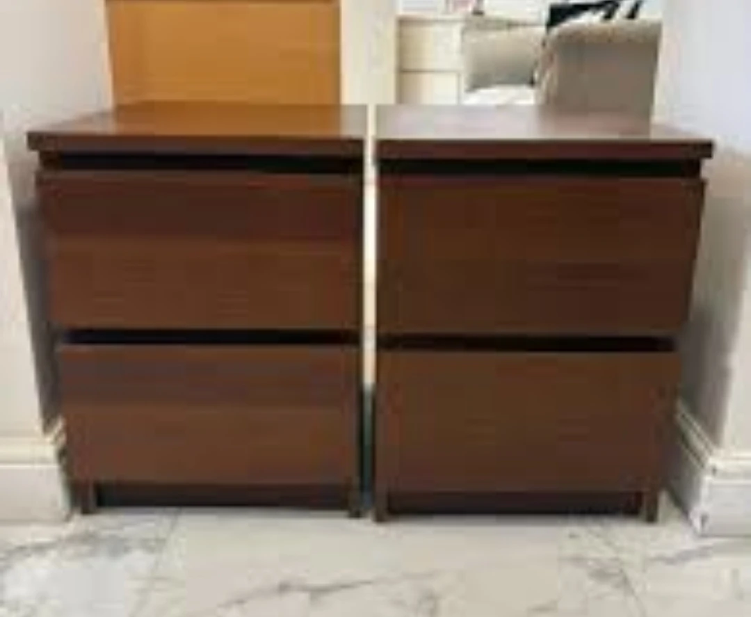 2 malm night stands - photo 3