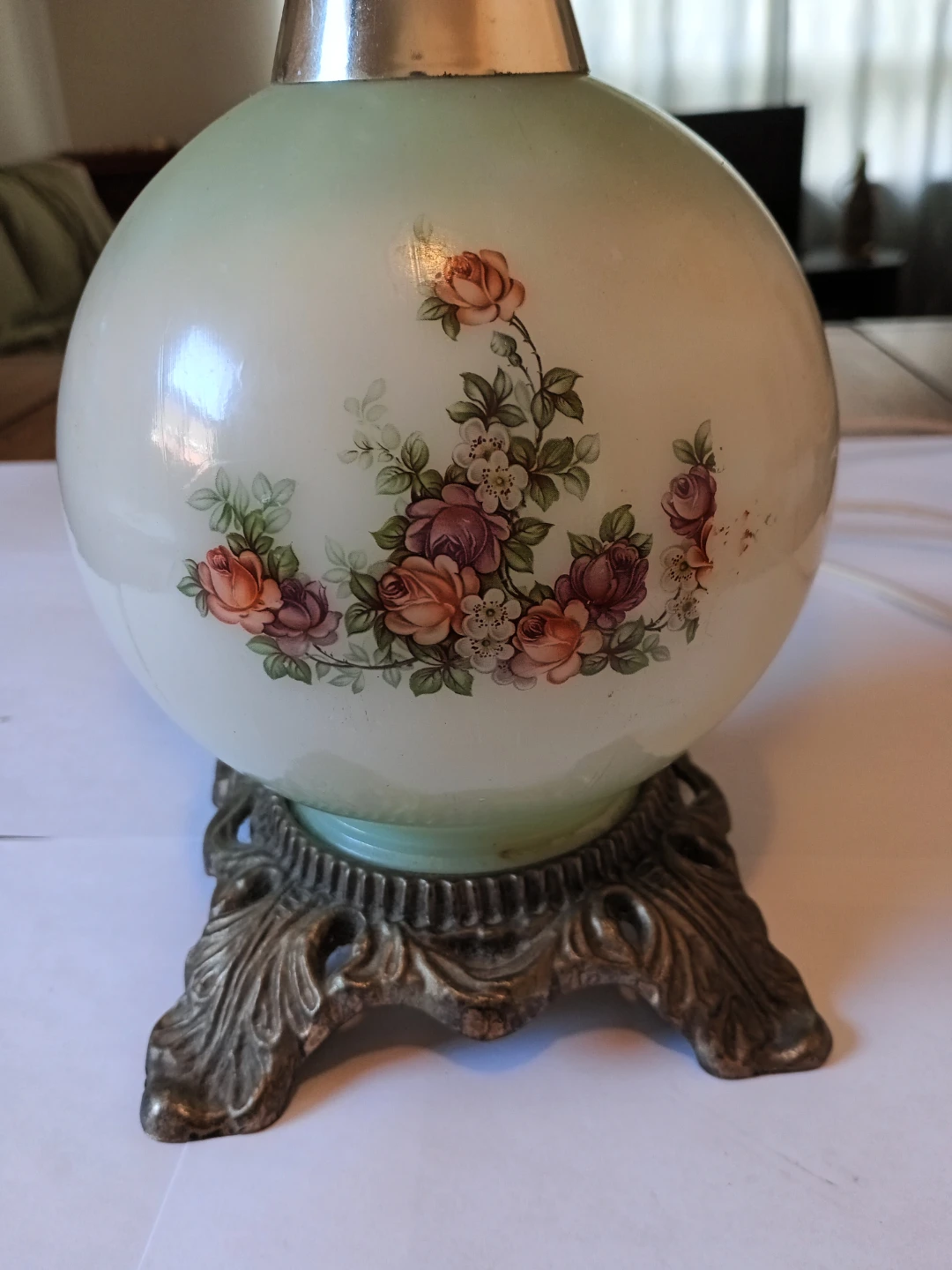 Vintage Floral Accent Lamp - photo 2