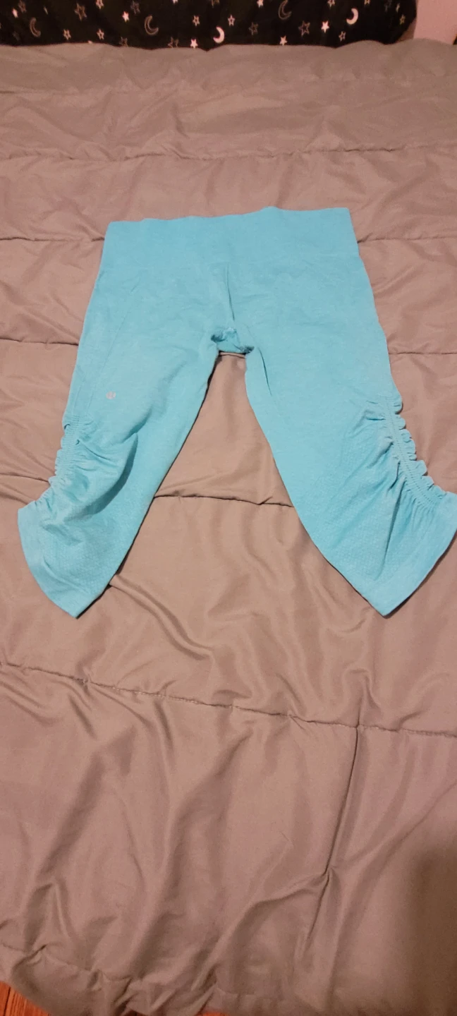 Lululemon Teal Capris Size Medium - photo 2