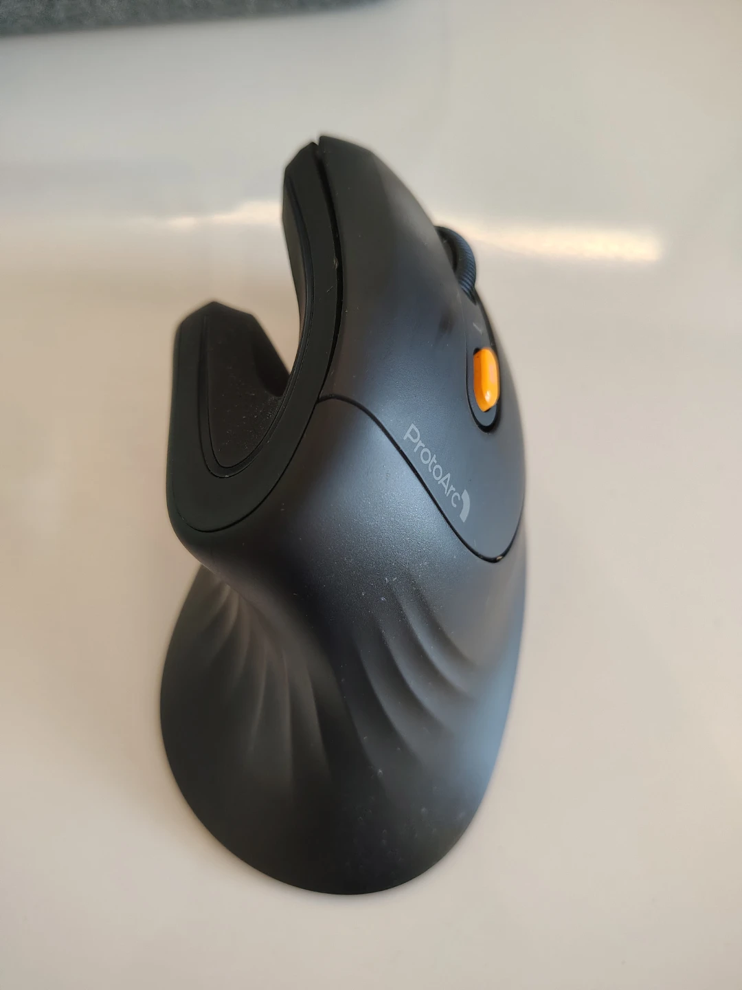 ProtoArc Vertical Mouse EM11N