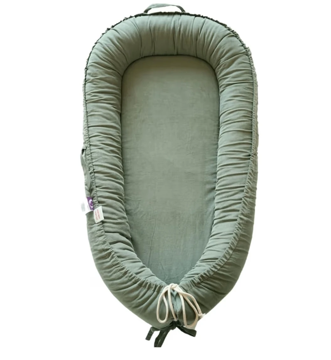 CooCooBaby Deluxe Lounger brown cover