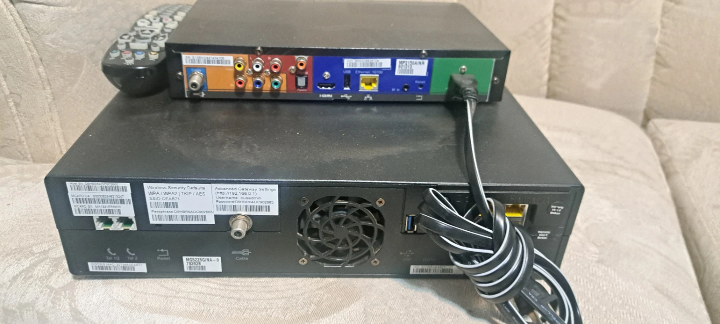 Arris TV Box and Remote - photo 2