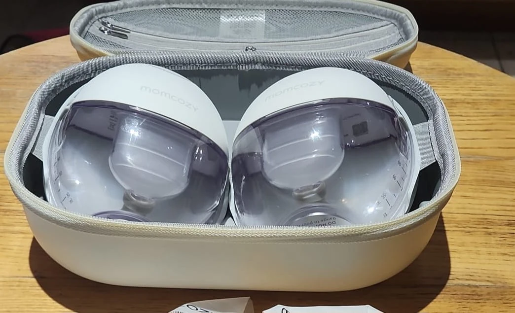 Momcozy Mobile Style Hands-Free Breast Pumps