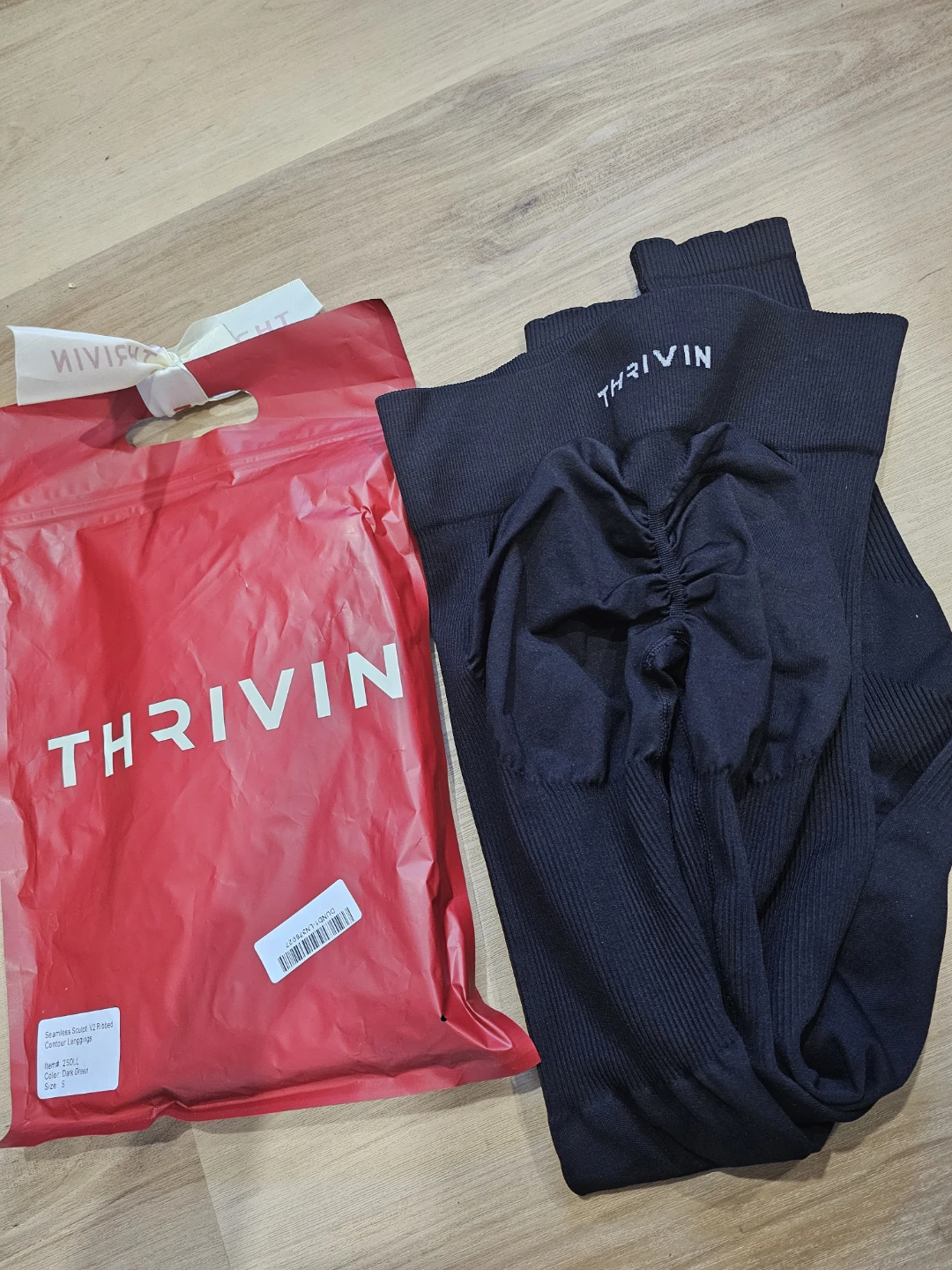 VIRAL Thrivin Seamless Sculpt V2Contour Leggings Bundle - photo 4