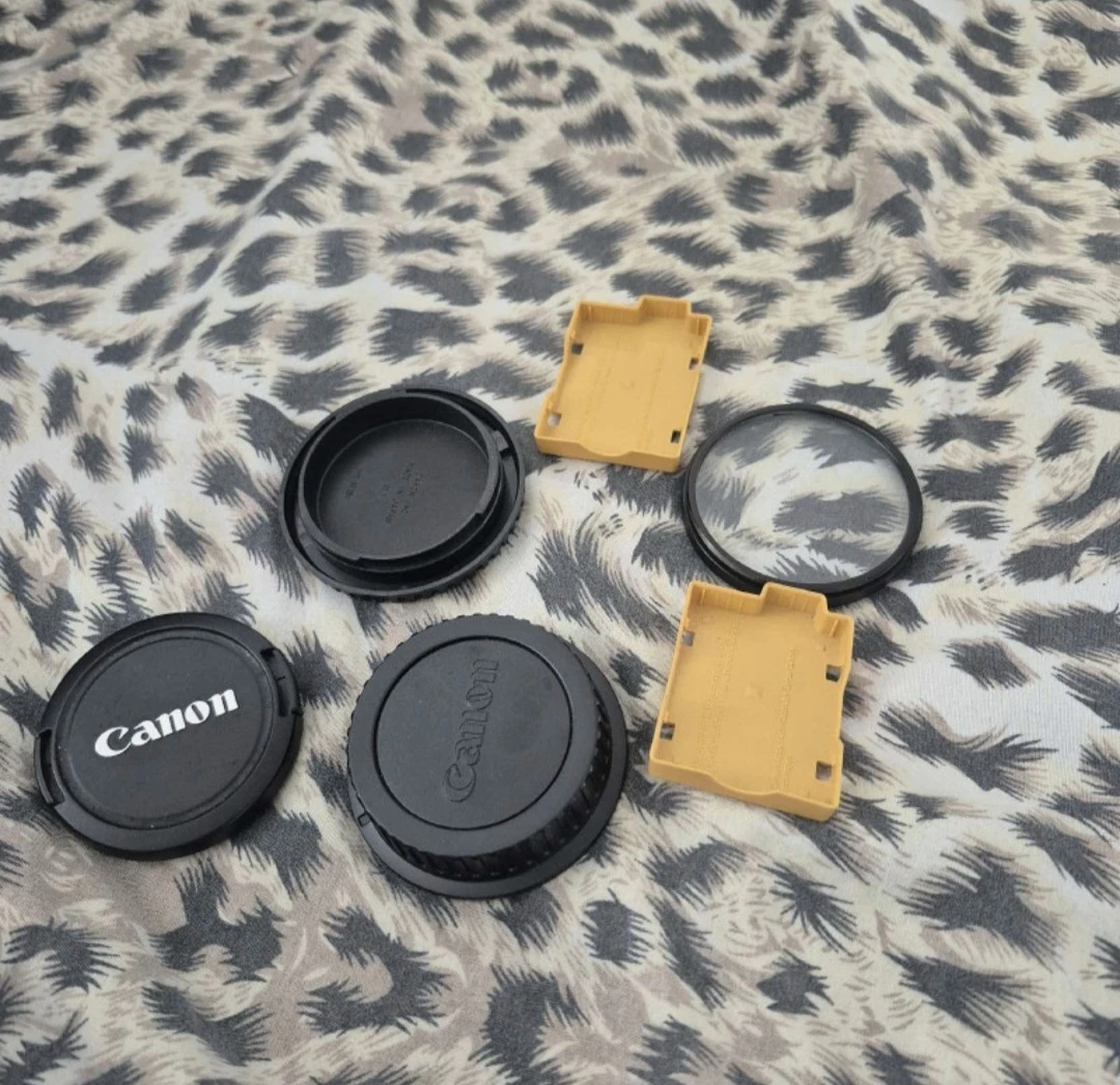Canon EOS Rebel T1i DSLR Camera with Lens - photo 3