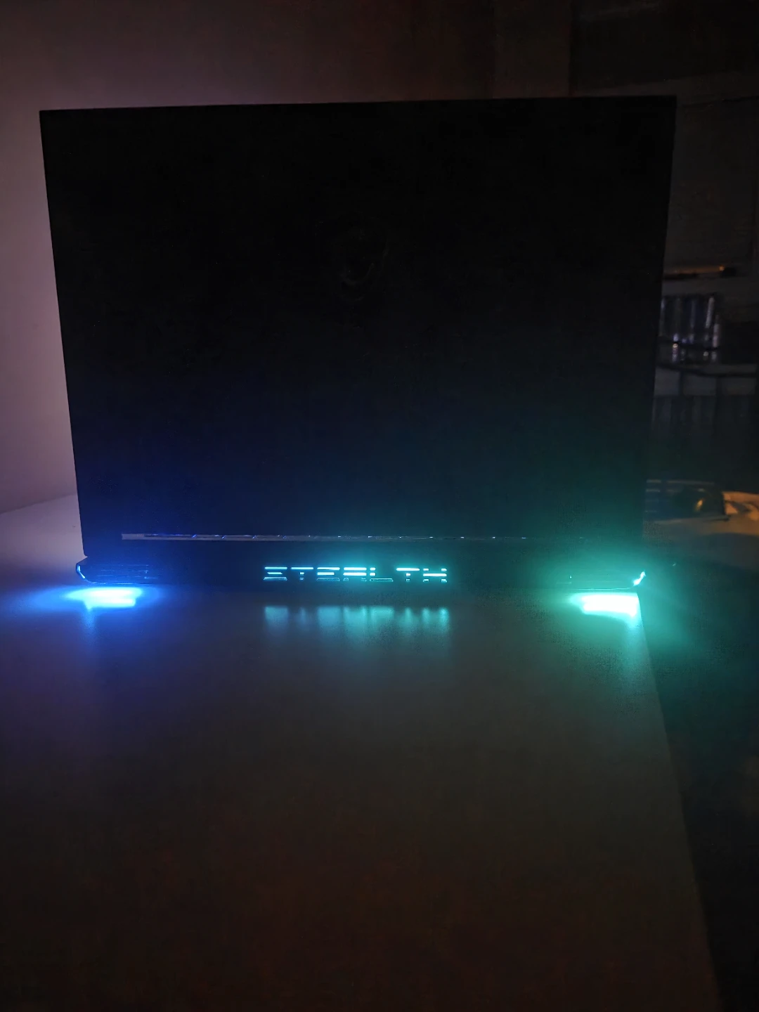 MSI Stealth 14 studio a13v gaming laptop - photo 4
