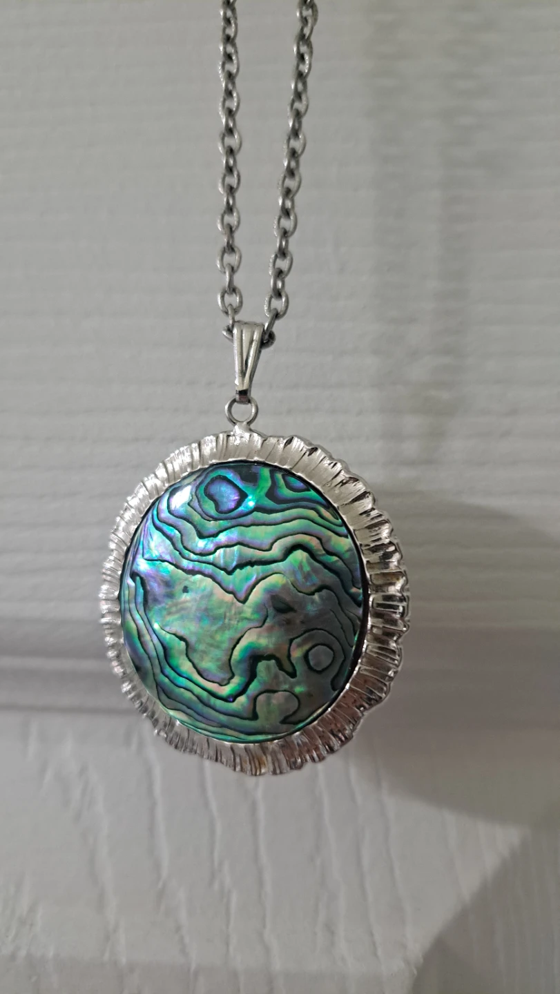 Pendant Necklace with Abalone Shell - photo 2