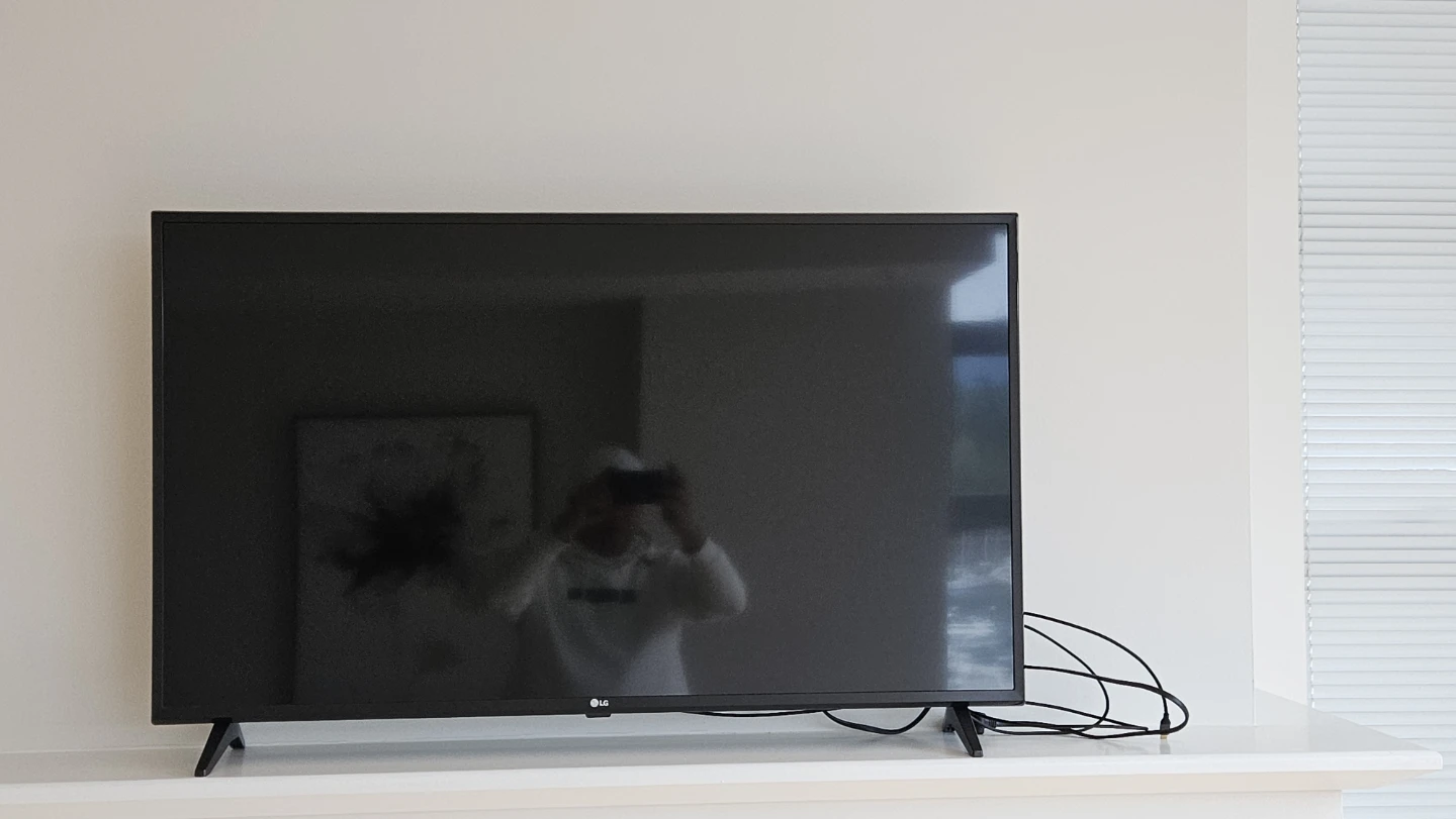 LG Television 42'