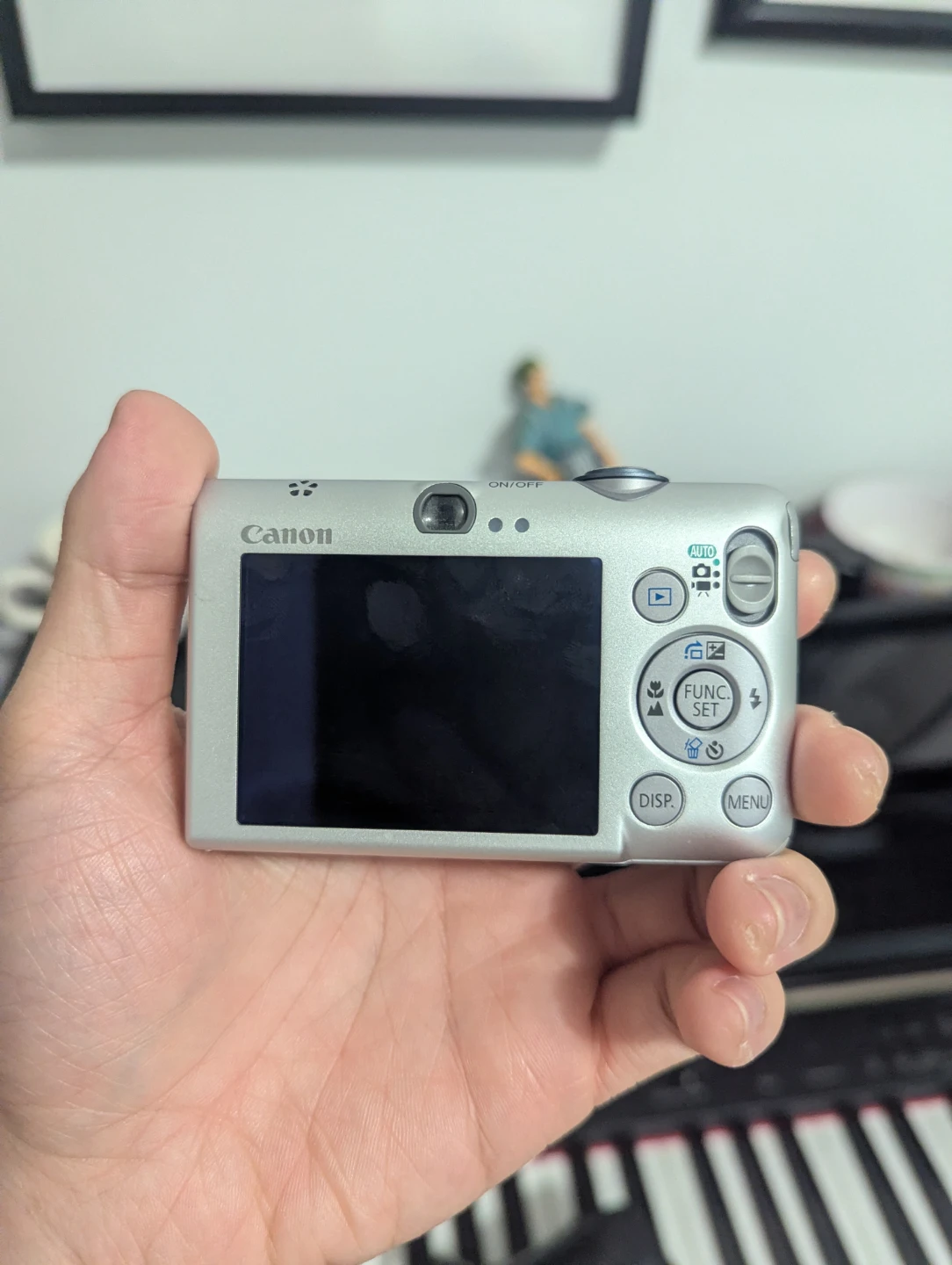 Canon PowerShot SD1200 IS Digital ELPH Camera - photo 3