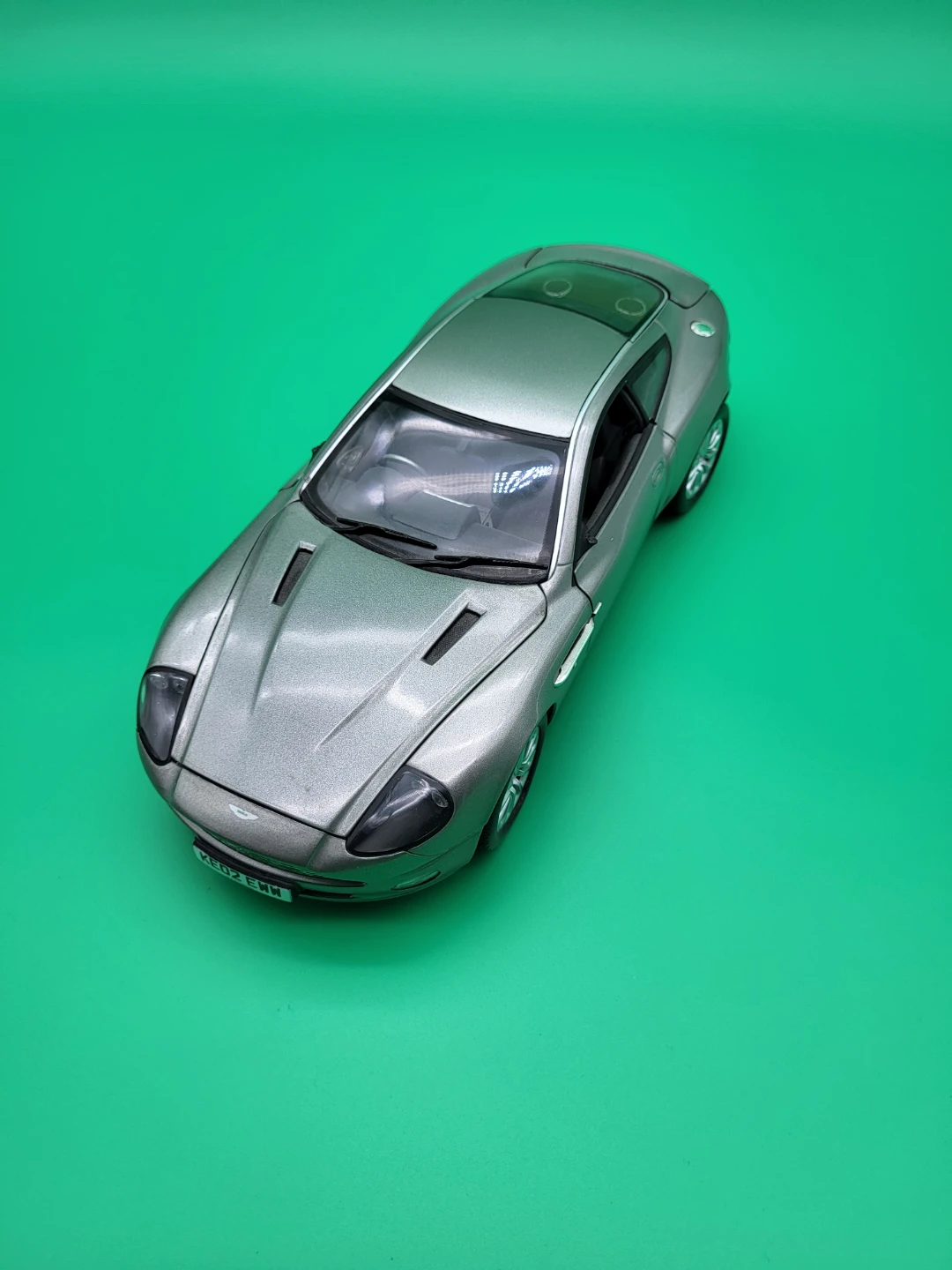 Aston Martin Vanquish Diecast 1:18 Collectable Car Toy