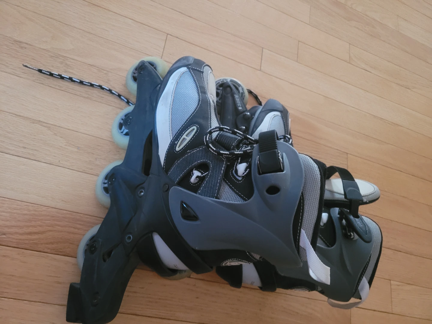 Ultra Wheels Womens Inline Skates - Size 9 UK - photo 2