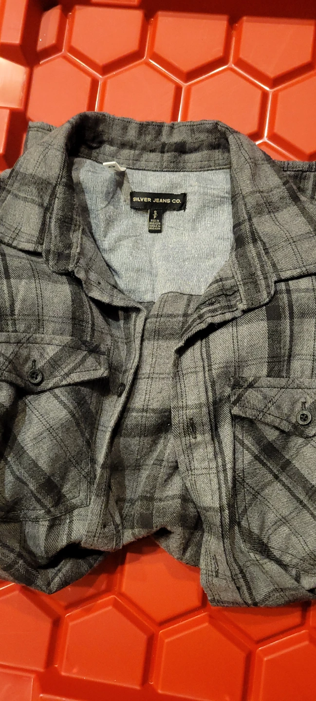 Old Navy The Boyfriend Shirt - Red/Black Plaid - Size M - photo 5