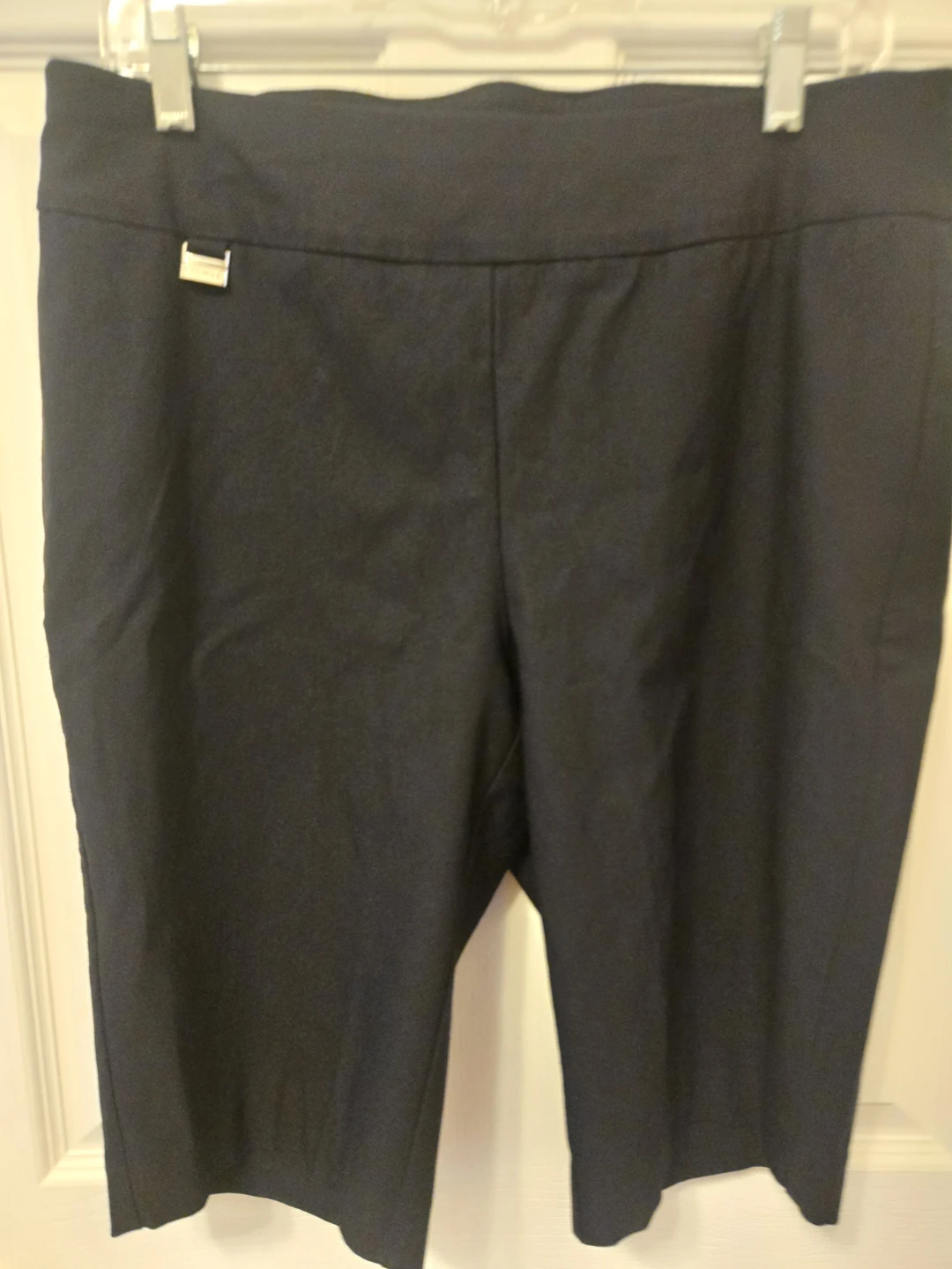 Premise Women's Black Shorts Size L
