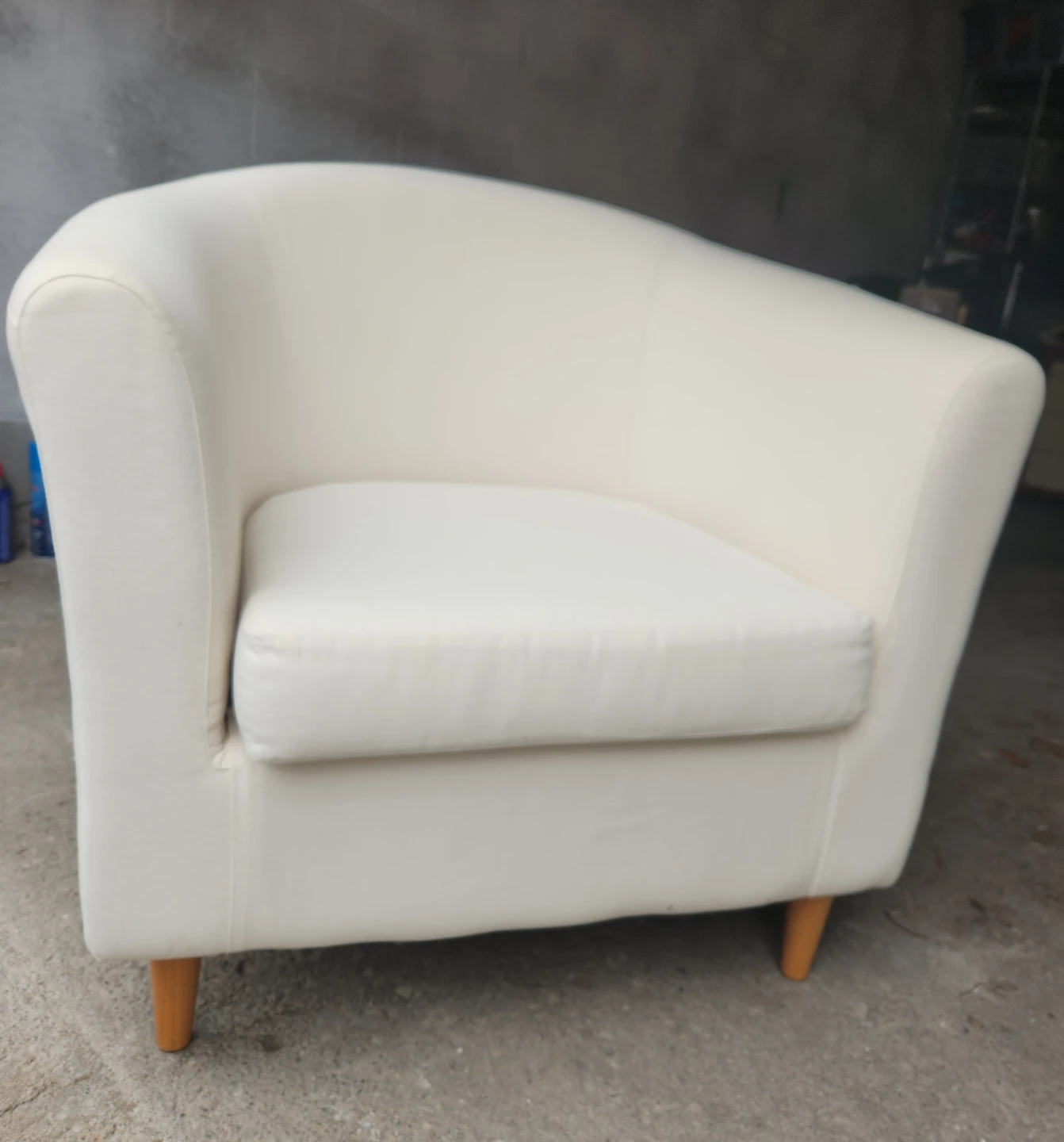 Cream Accent Chair - photo 3