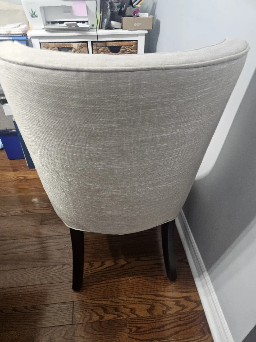 Tufted Accent Chair - Beige Linen - photo 2