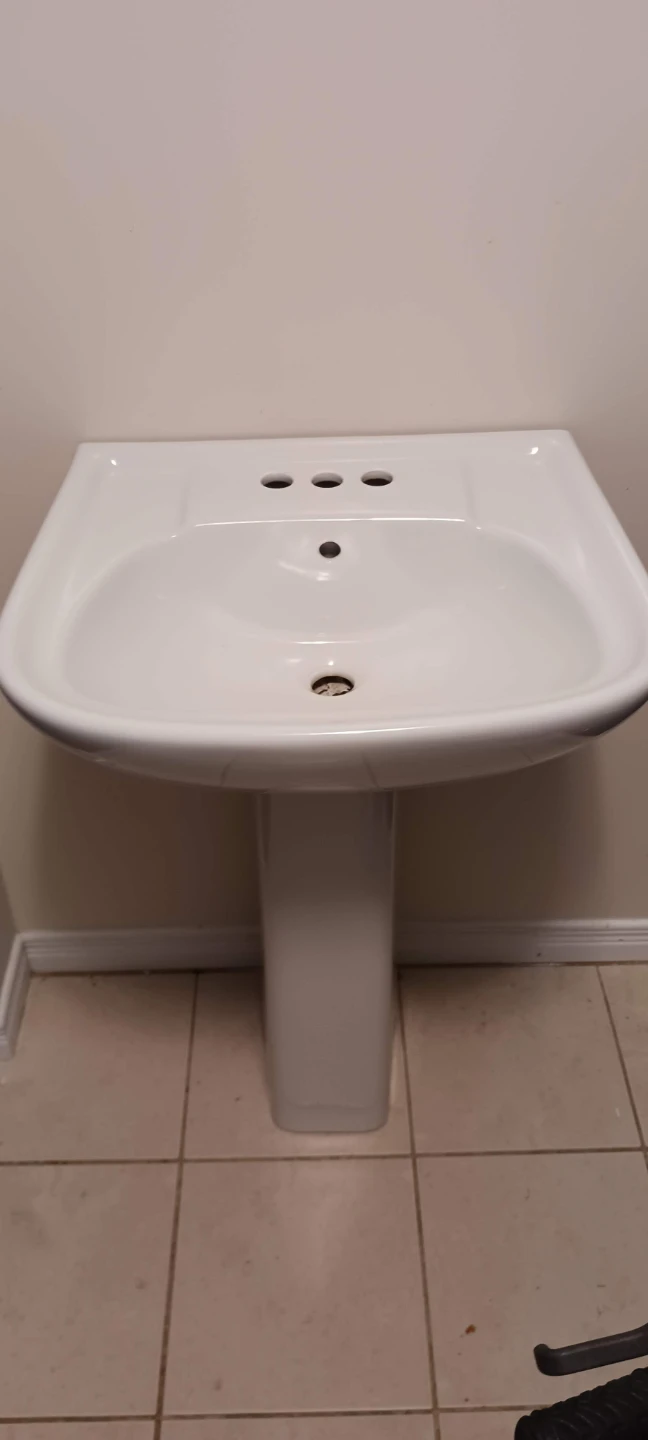 👍 White Pedestal Sink
