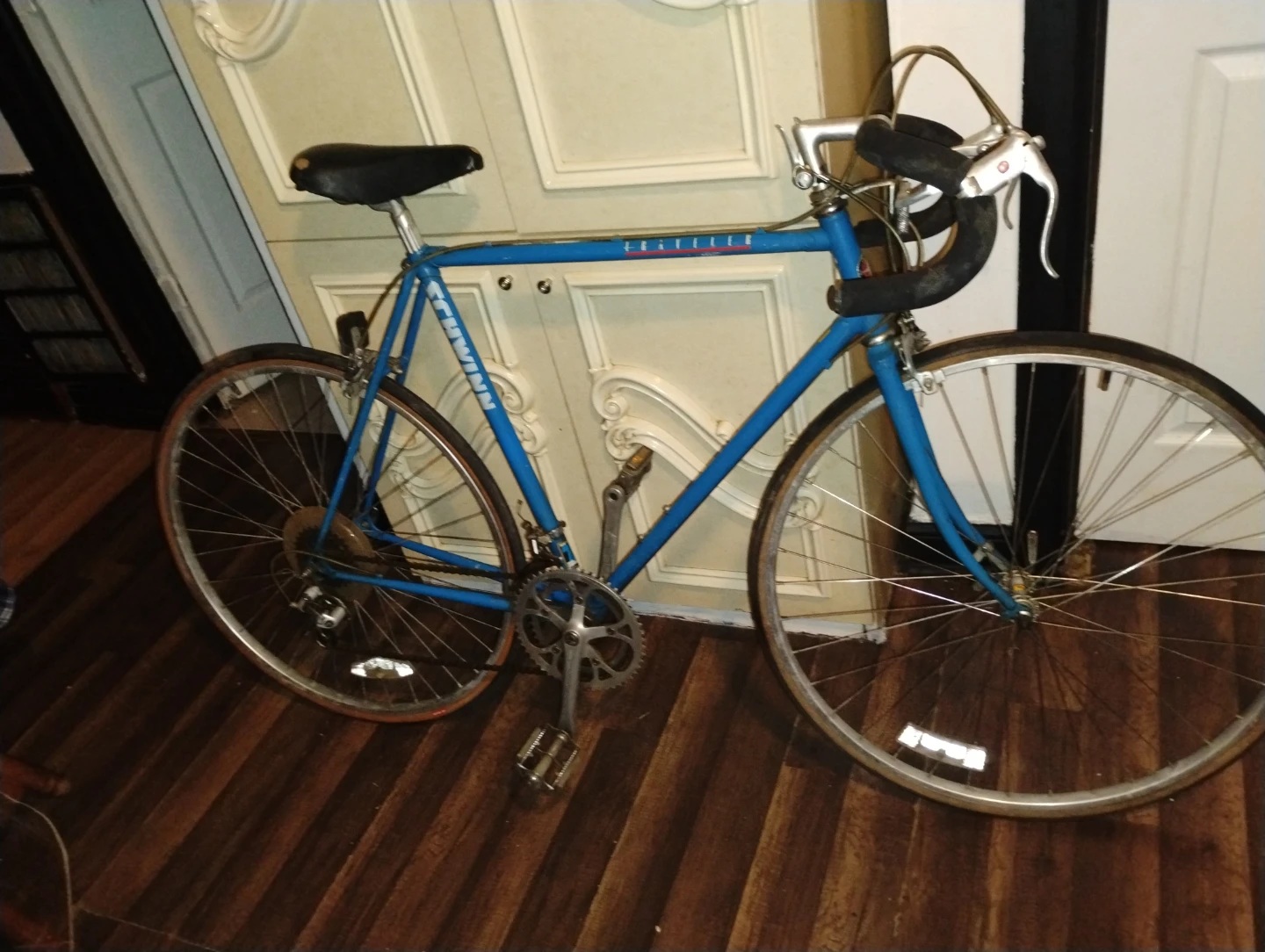 Blue Schwinn Traveler Road Bike