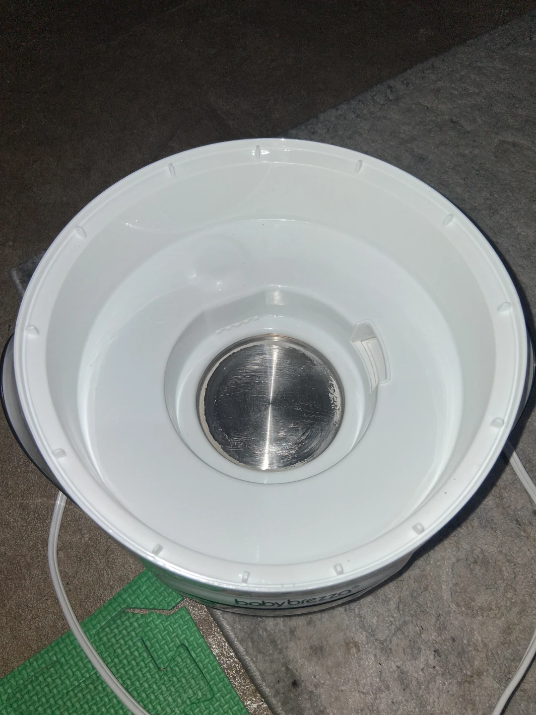 Baby Brezza Bottle Sterilizer and Dryer - photo 3