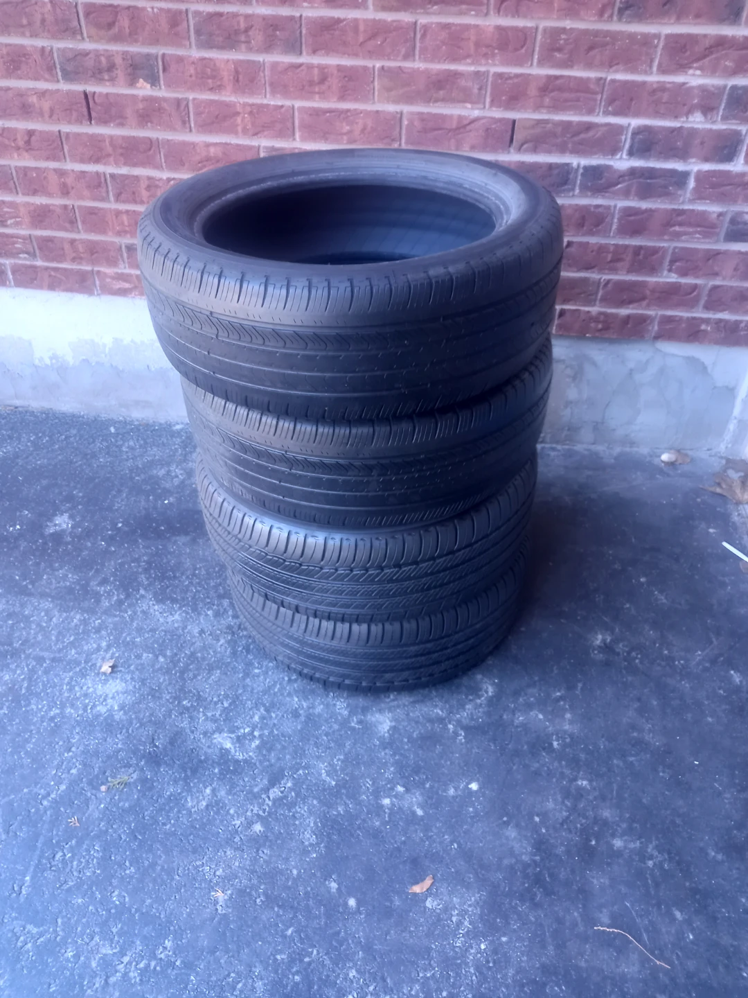 Michelin Tires P235/50R19 99V
