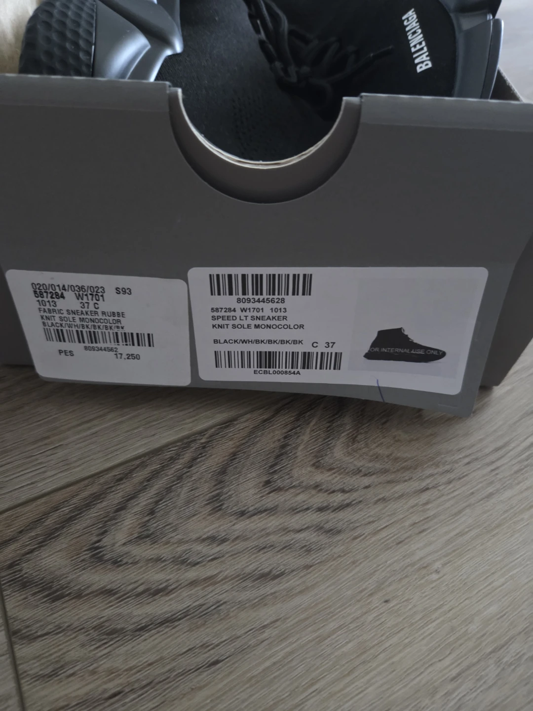 [Balenciaga] Speed Sneakers - Size 37 - photo 3