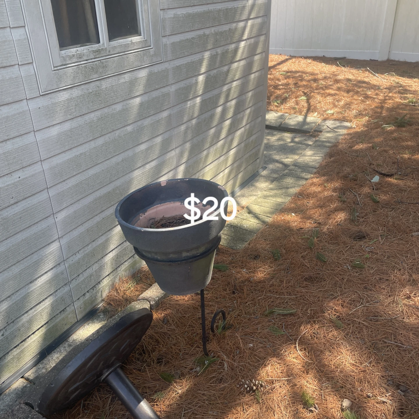 Large Clay Planter Pot (Let me know if you want the stand)
