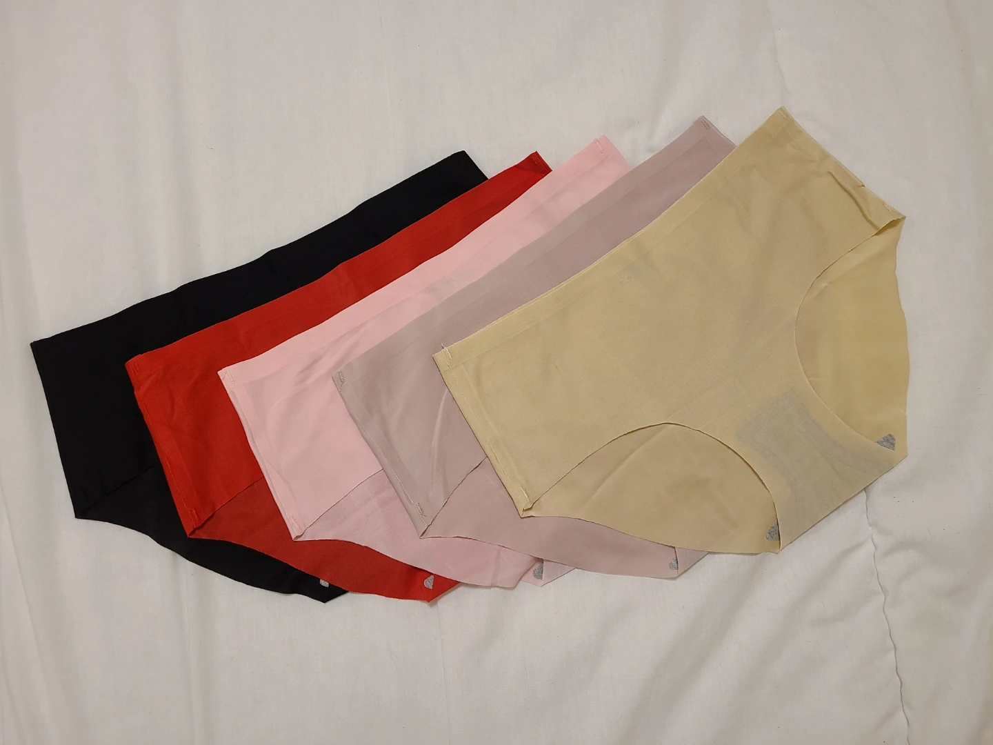 New Women's Seamless Underwear