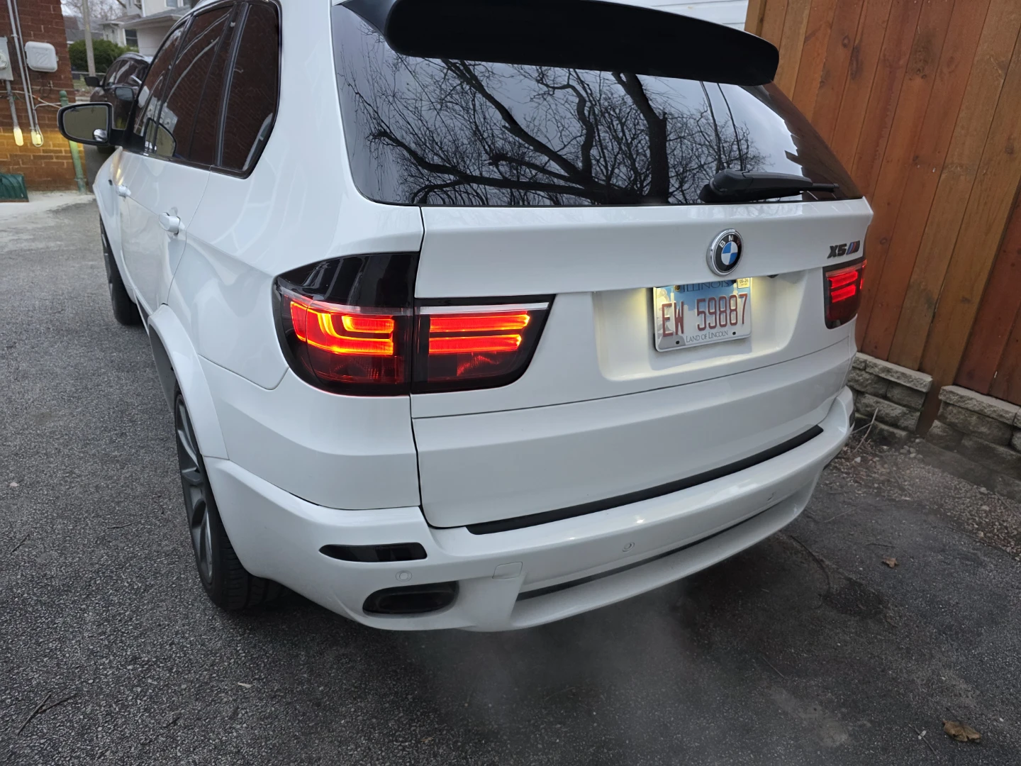 BMW X5  Xdrive50i  package White SUV - photo 4