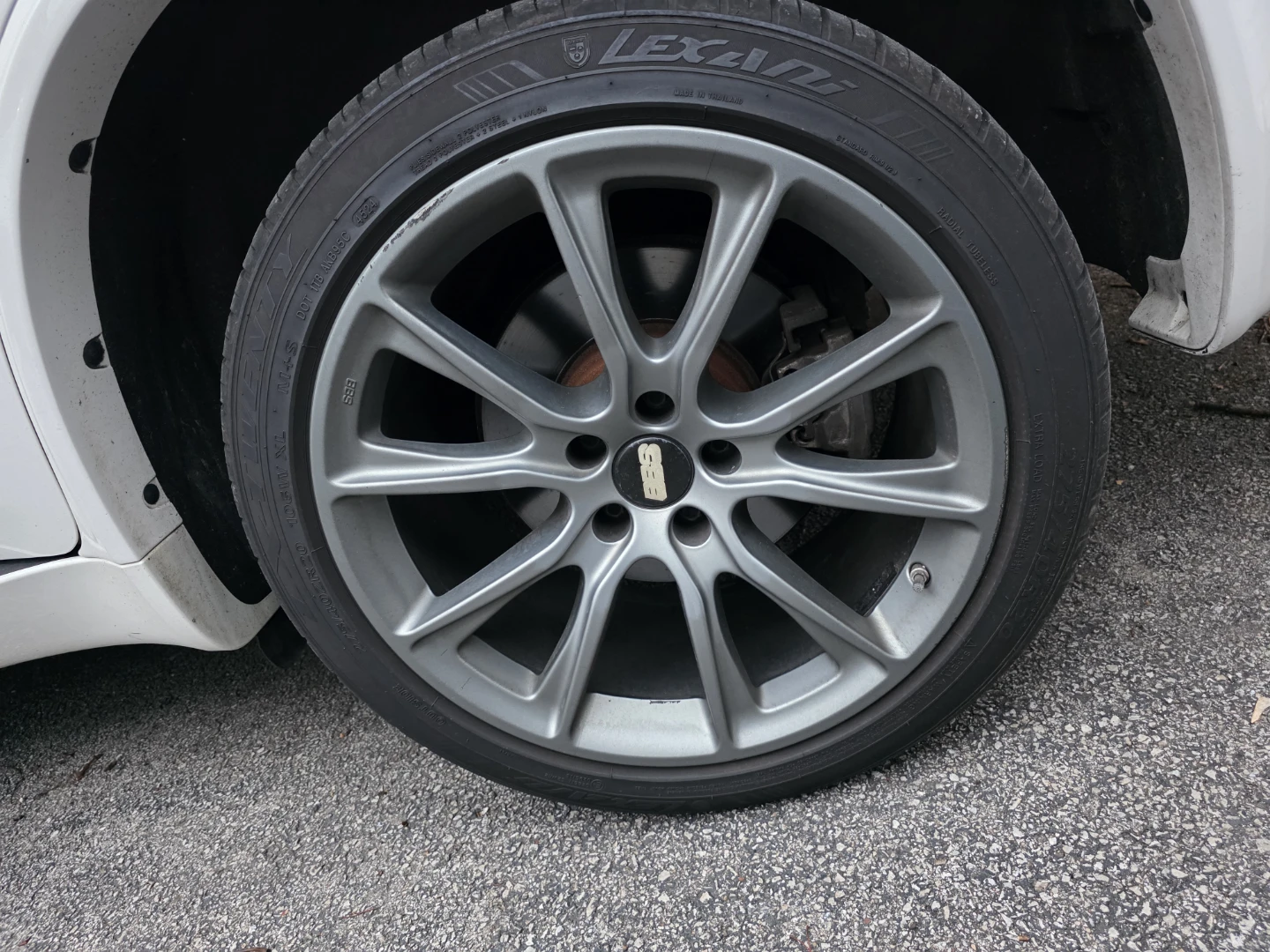 BMW X5  Xdrive50i  package White SUV - photo 5