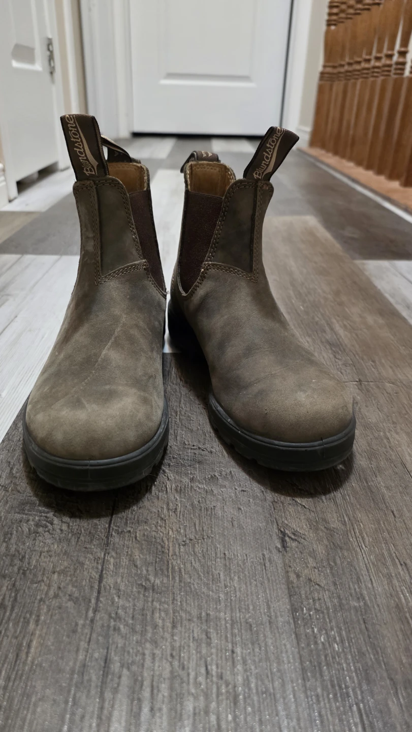 Blundstone Brown Leather Chelsea Boots