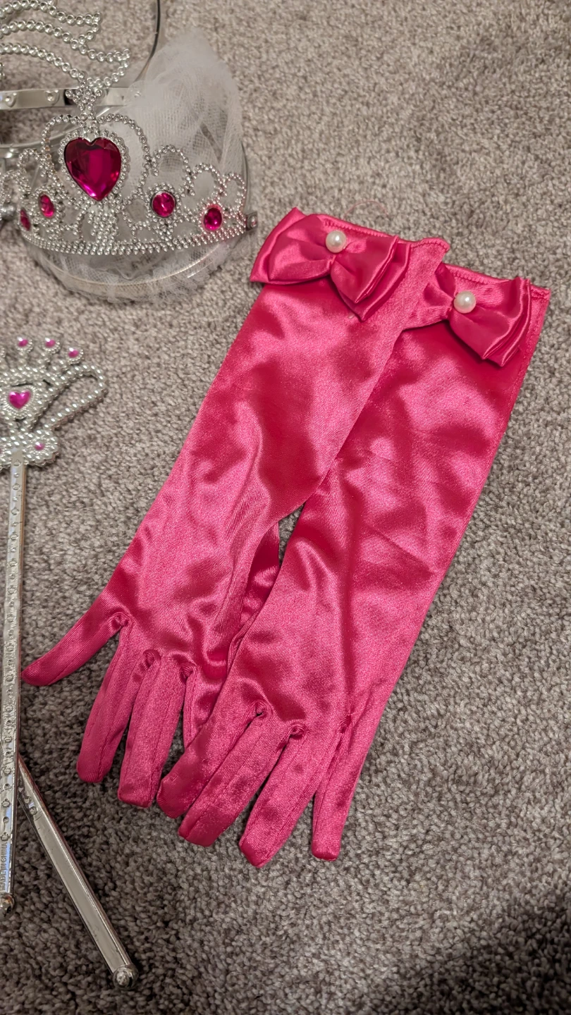 Princess Dress-Up Set: Tiara, Wand & Gloves - photo 5