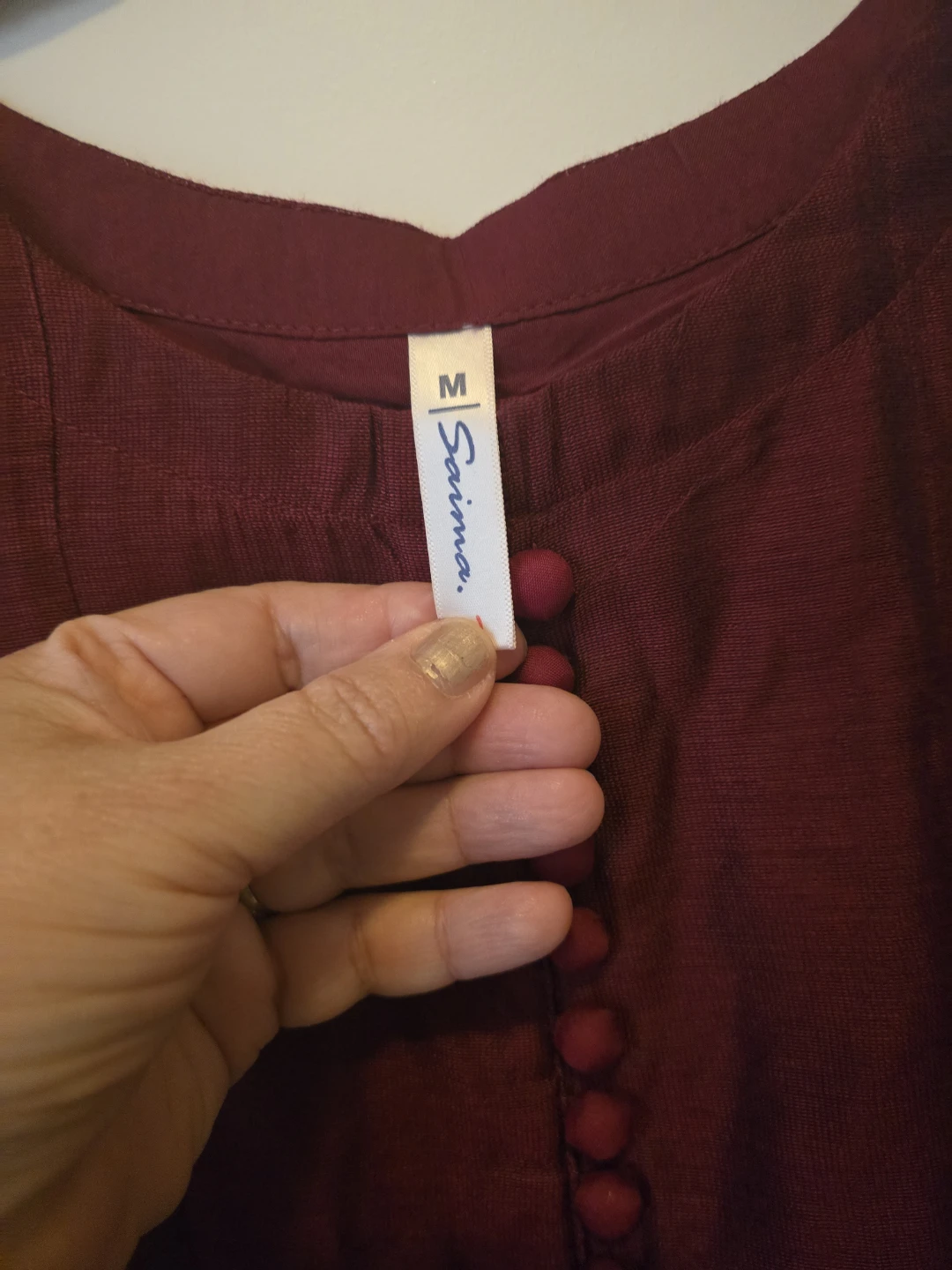 Medium Burgundy Embroidered Kurti - photo 2