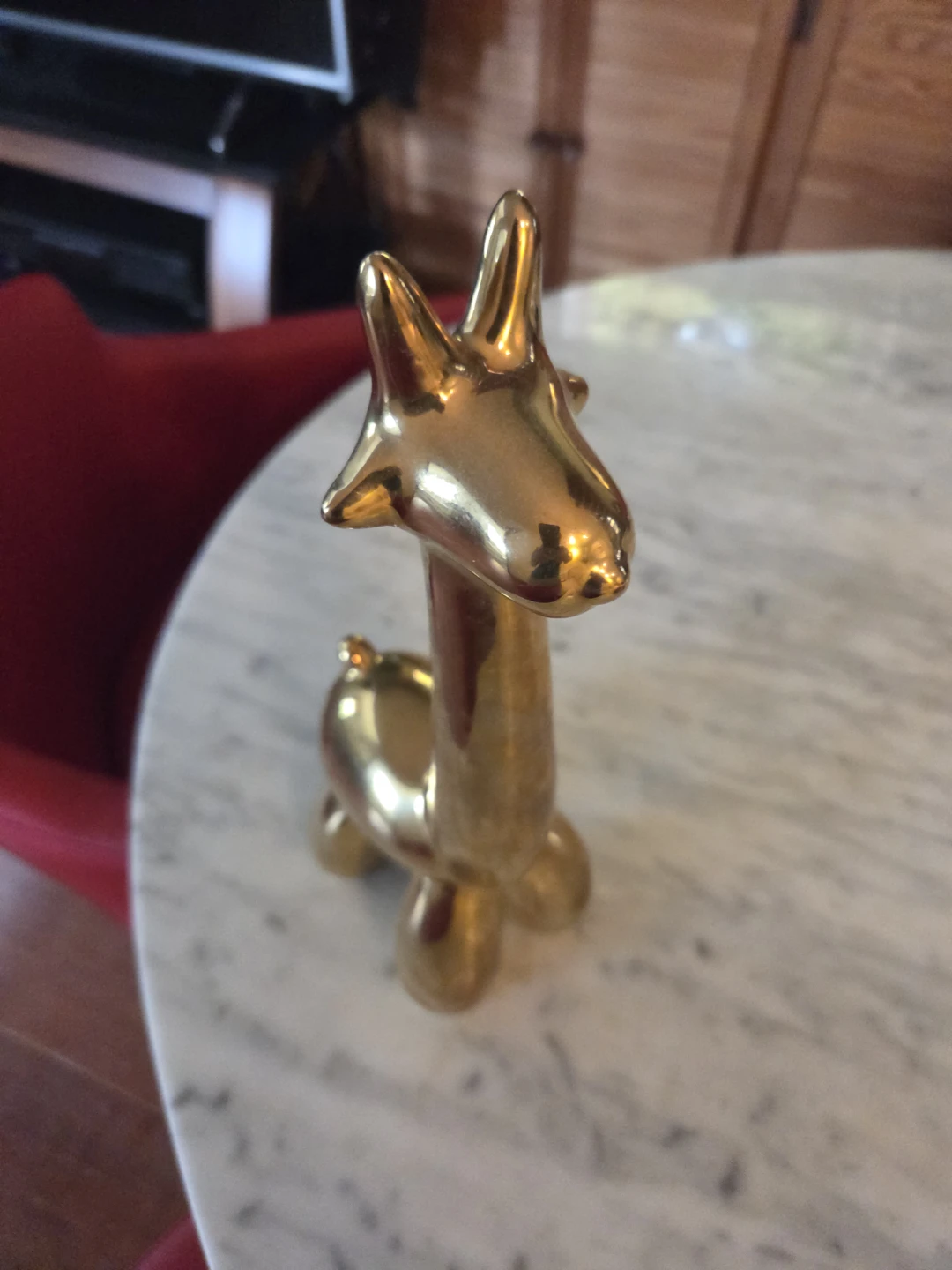 Gold Giraffe Decorative Figurine