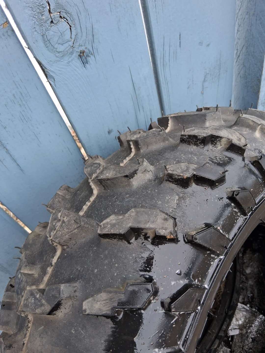 Carlisle Trail Wolf AT Tire 25X11-12 - photo 3