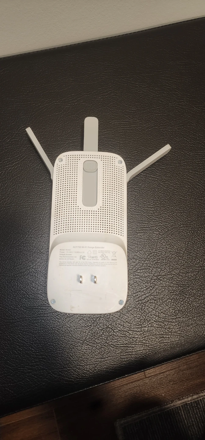 TP-Link AC750 WiFi Range Extender - photo 2