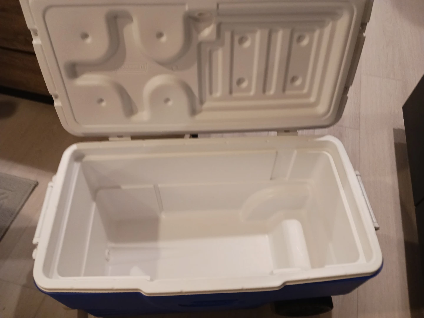 62 qrt coleman cooler - photo 2