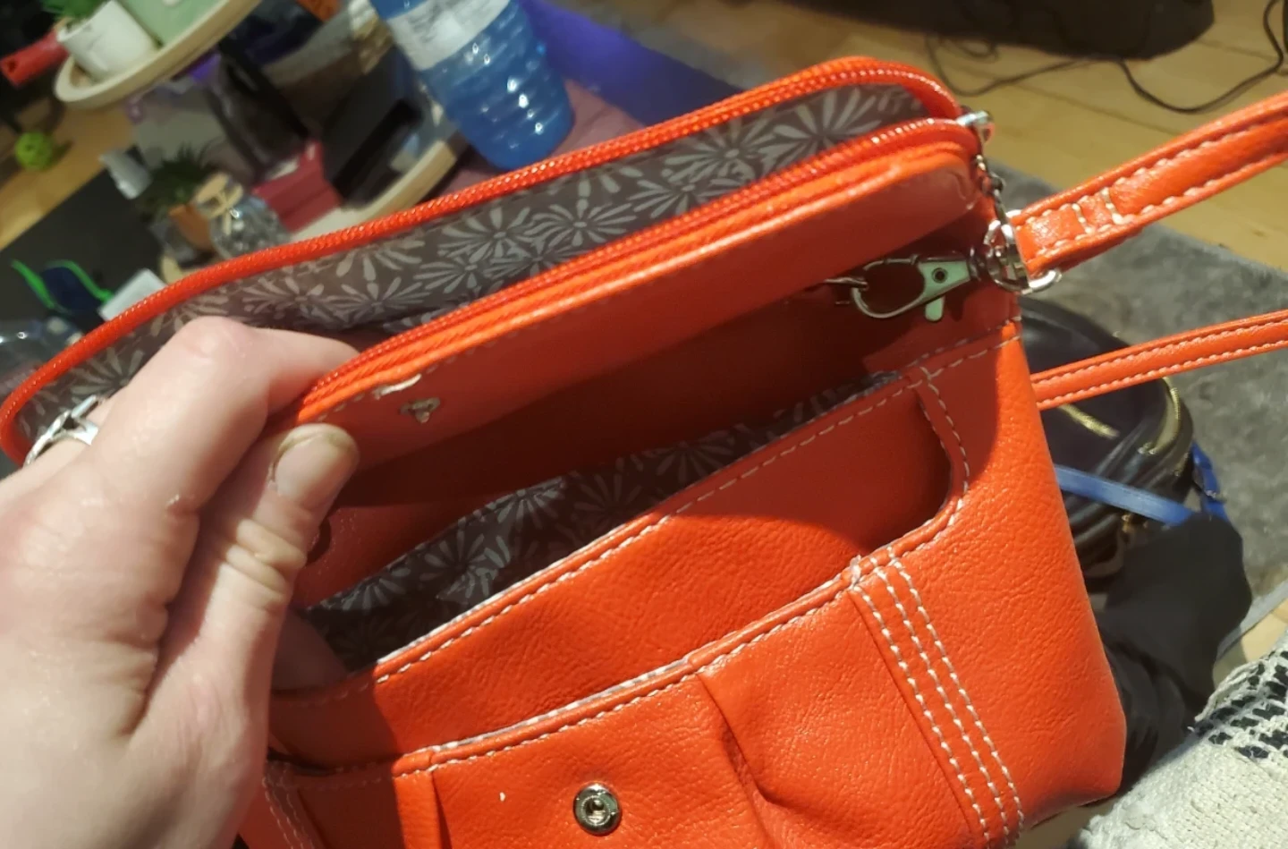 Denver Hayes Orange Clutch Wallet - photo 4