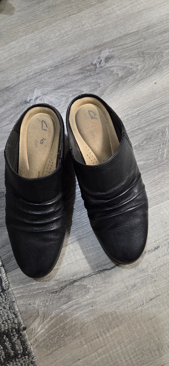 Clarks Black Leather Ruched Mule Heels, Size-6