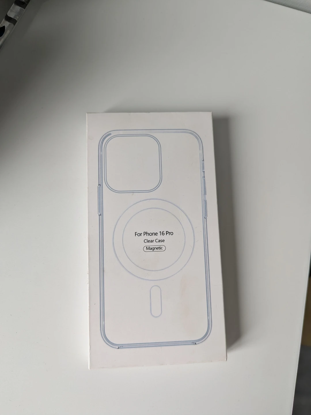 iPhone 16 Pro Magnetic Case + Screen protector - Brand new
