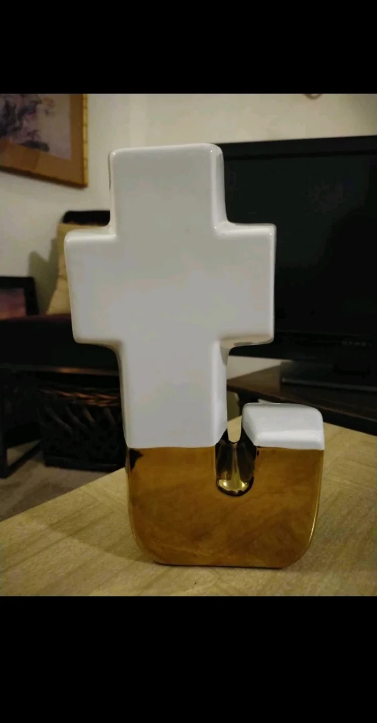 White and Gold Letter "t" Wall Decor