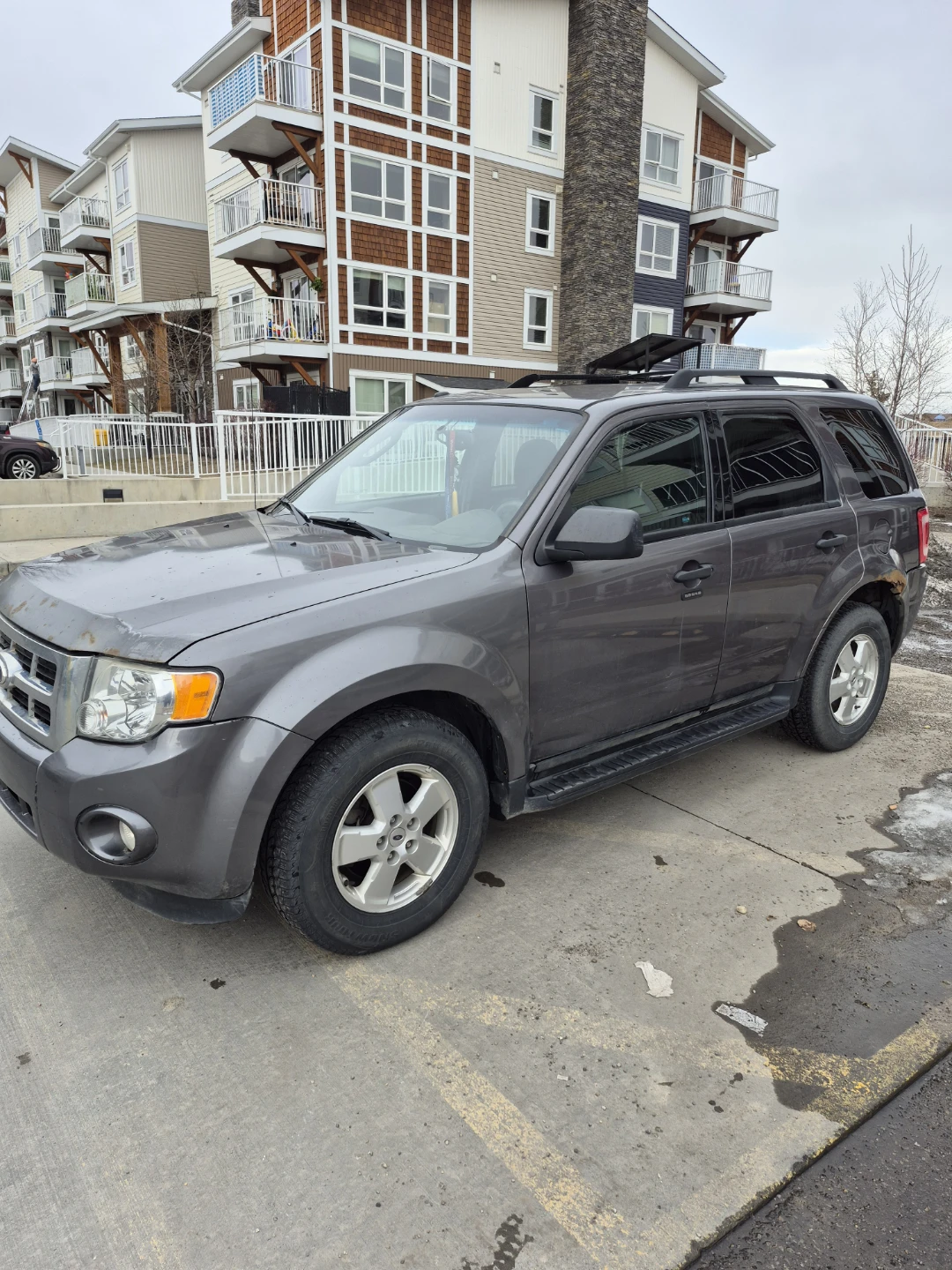 2011 Ford Escape XLT - photo 5