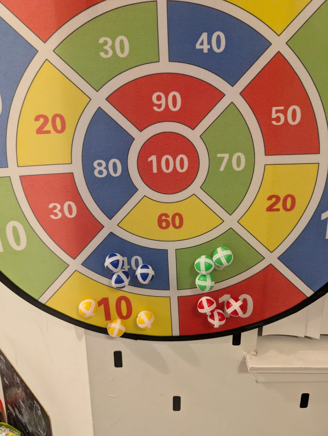 Dartboard with 12 Darts - photo 3