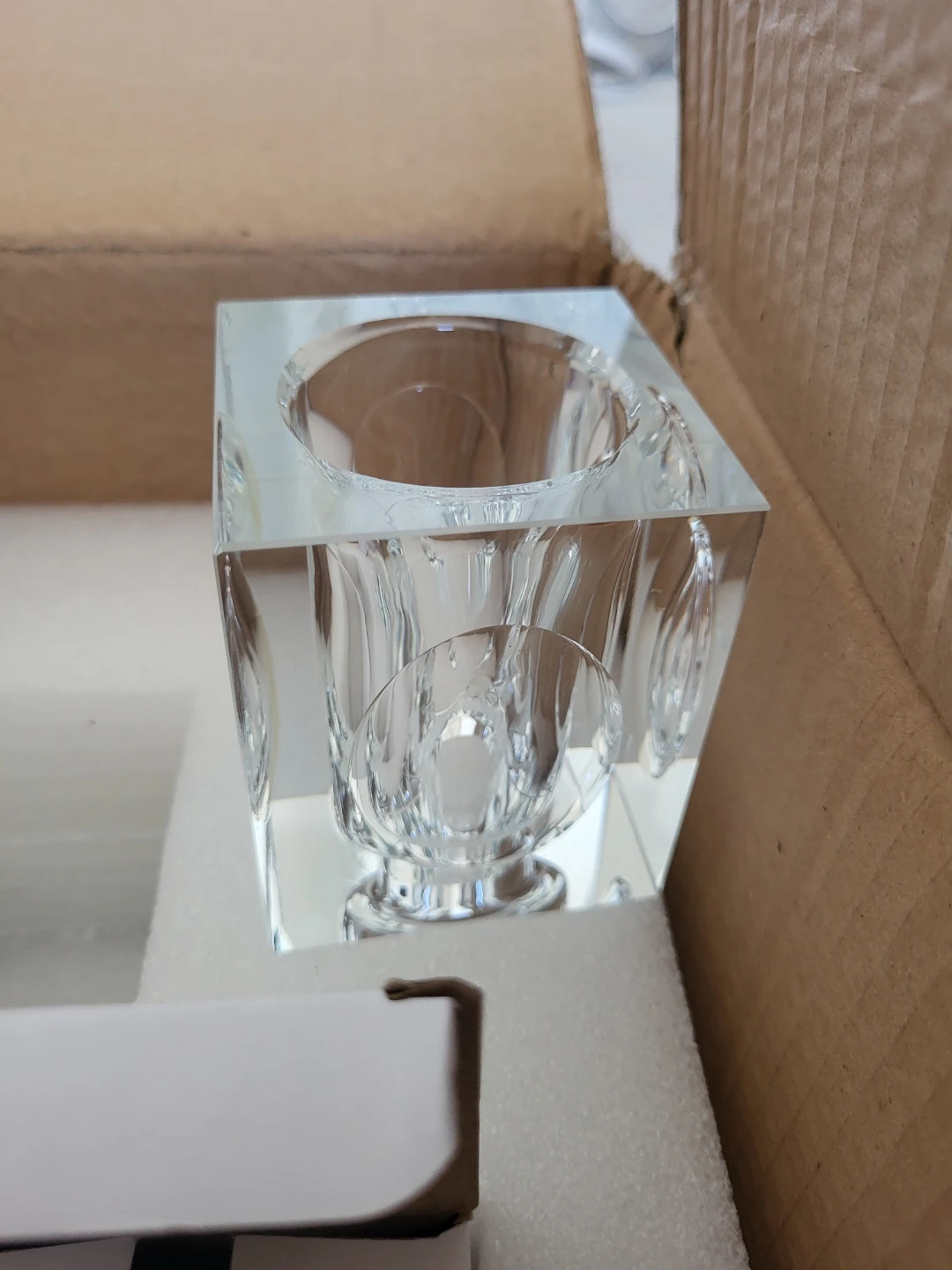 Modern dining room light fixture (New in box) - photo 5