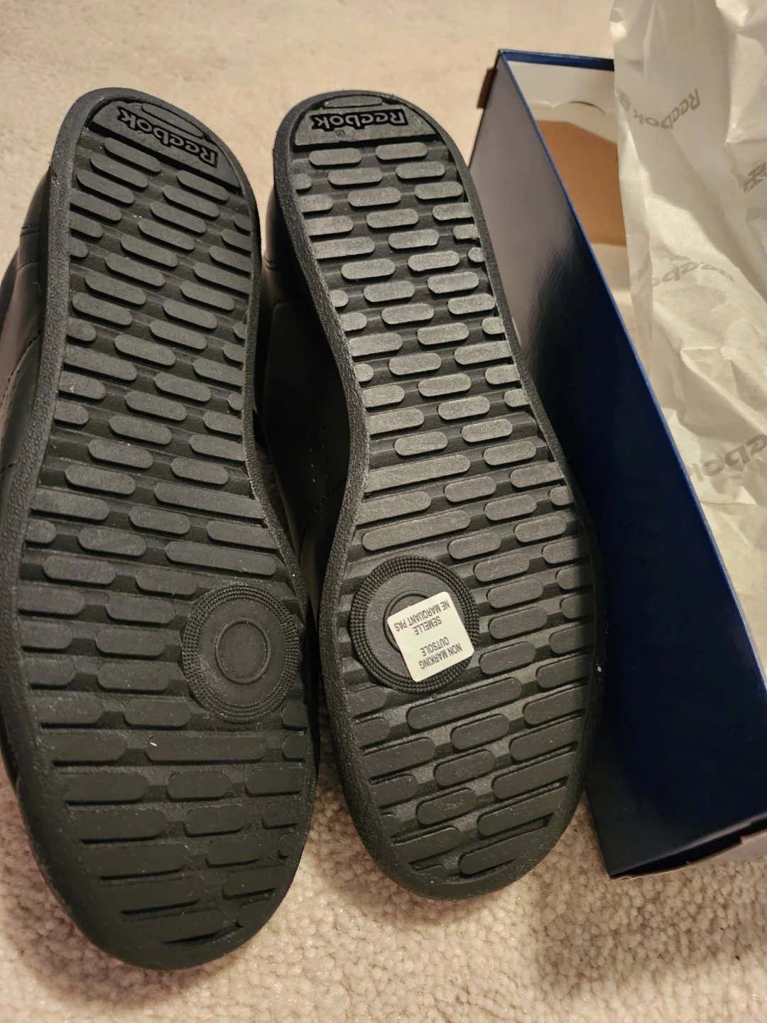 Reebok Princess Classic Women's Black Sneakers Size 9 - photo 3
