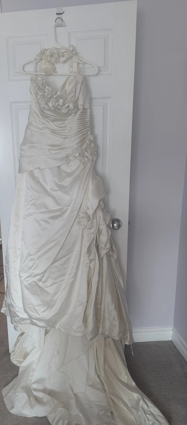 Strapless Satin Wedding Dress with Flower Accents - photo 4
