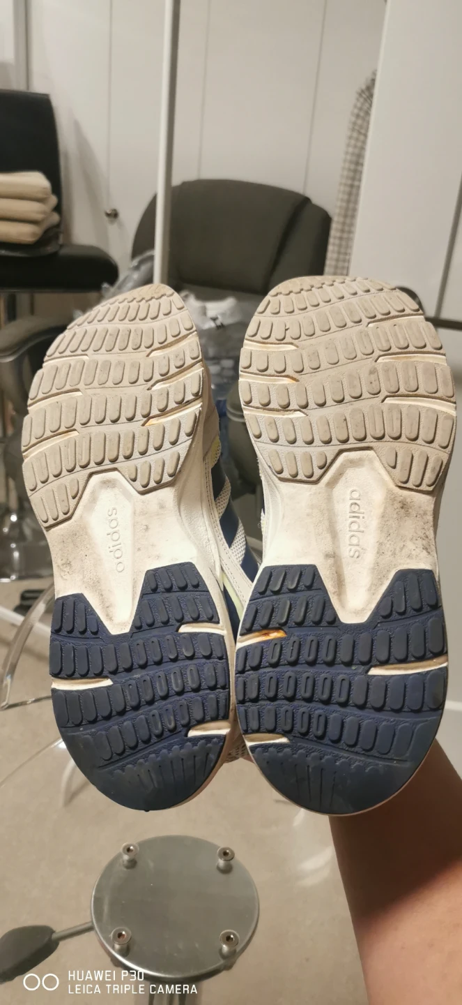 Adidas Men's Running Shoes Size 10.5 - photo 2