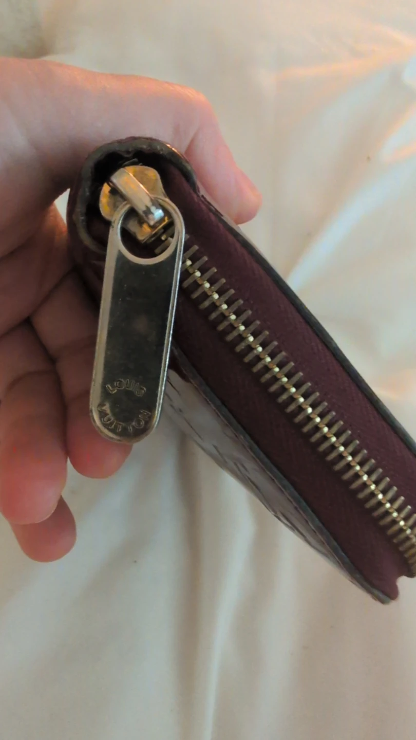Vintage Louis Vuitton Patent Leather Wallet / Pocketbook - photo 4