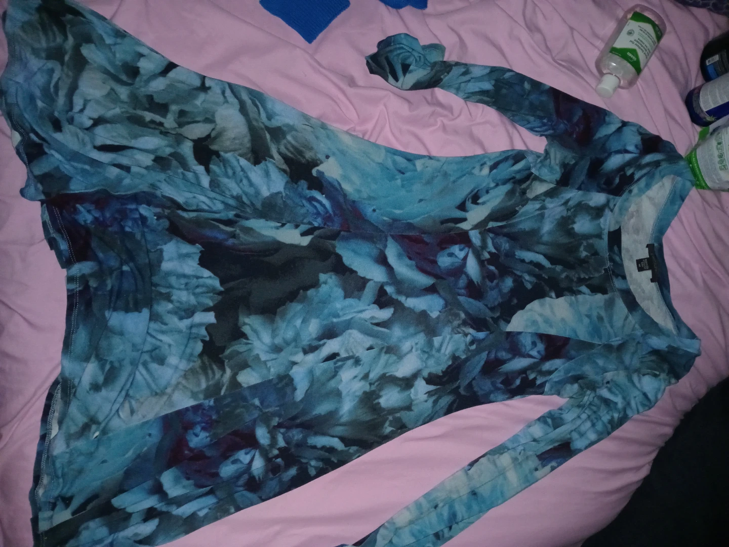 Karen Kane Blue Floral Print Long Sleeve Dress Size M