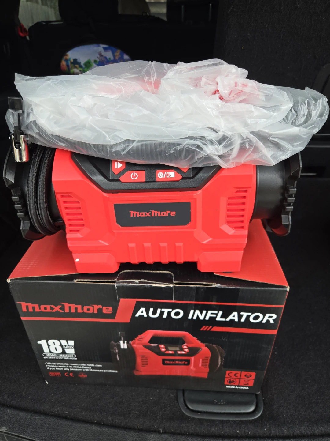 MaxMore Portable Tire Inflator/Deflator 160 PSI Auto Shut-Off - photo 2