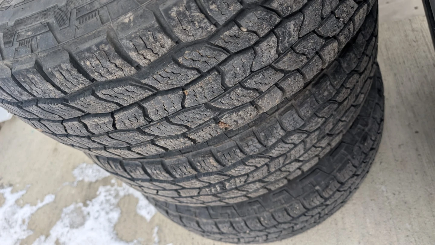 Set of 4 Toyota GrandTrek Tires with Rims - photo 3